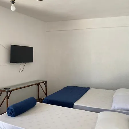 Hostel Litoral Peruibe Exterior photo