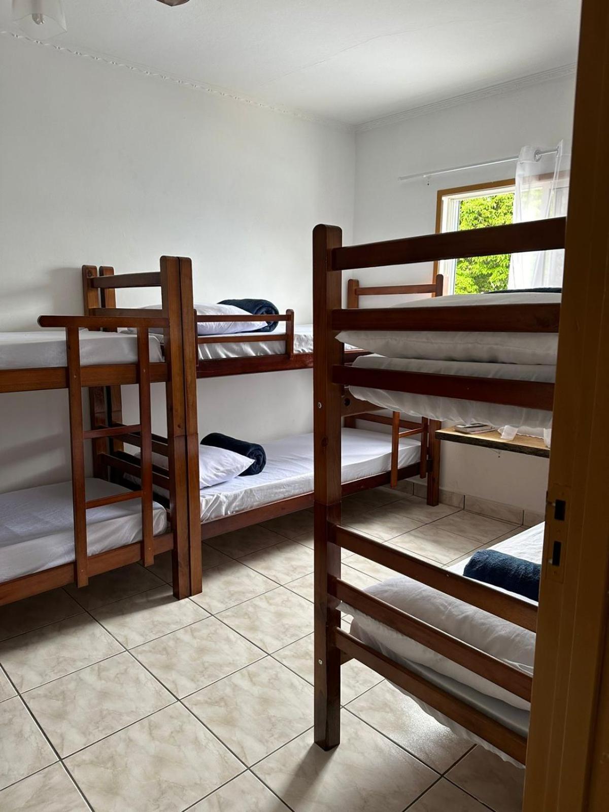 Hostel Litoral *