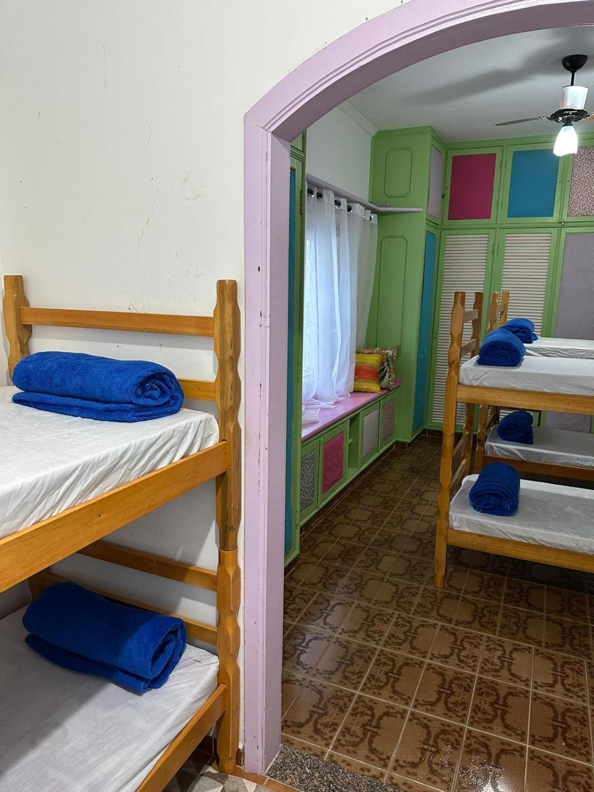 Hostel Litoral *